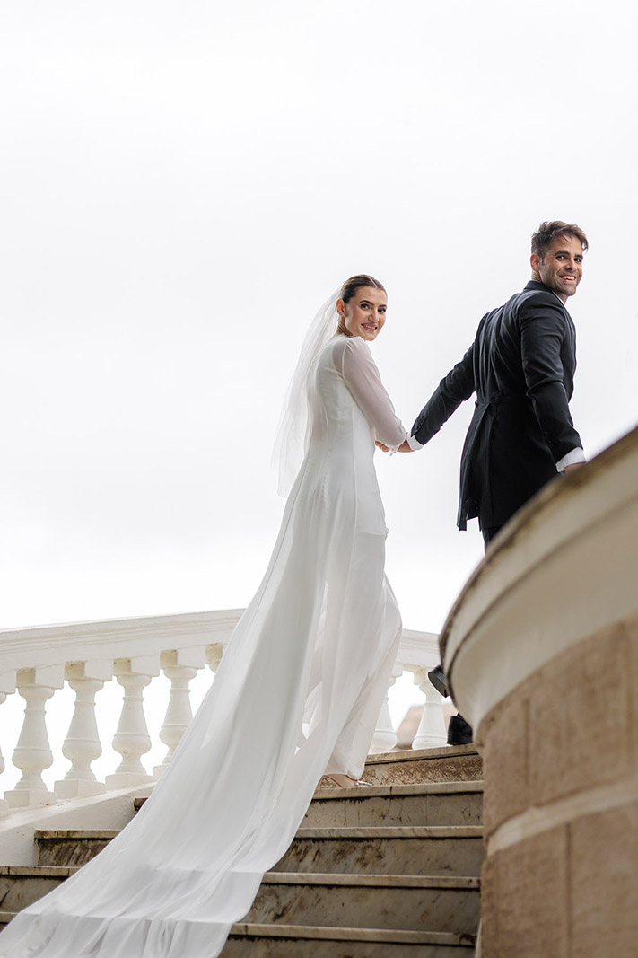 Fotografía de portada de la boda de Manuela y Alejandro en el Hotel Real de Santander. Reportaje completo realizado por Ruben Gares, fotógrafo profesional de bodas en Cantabria.